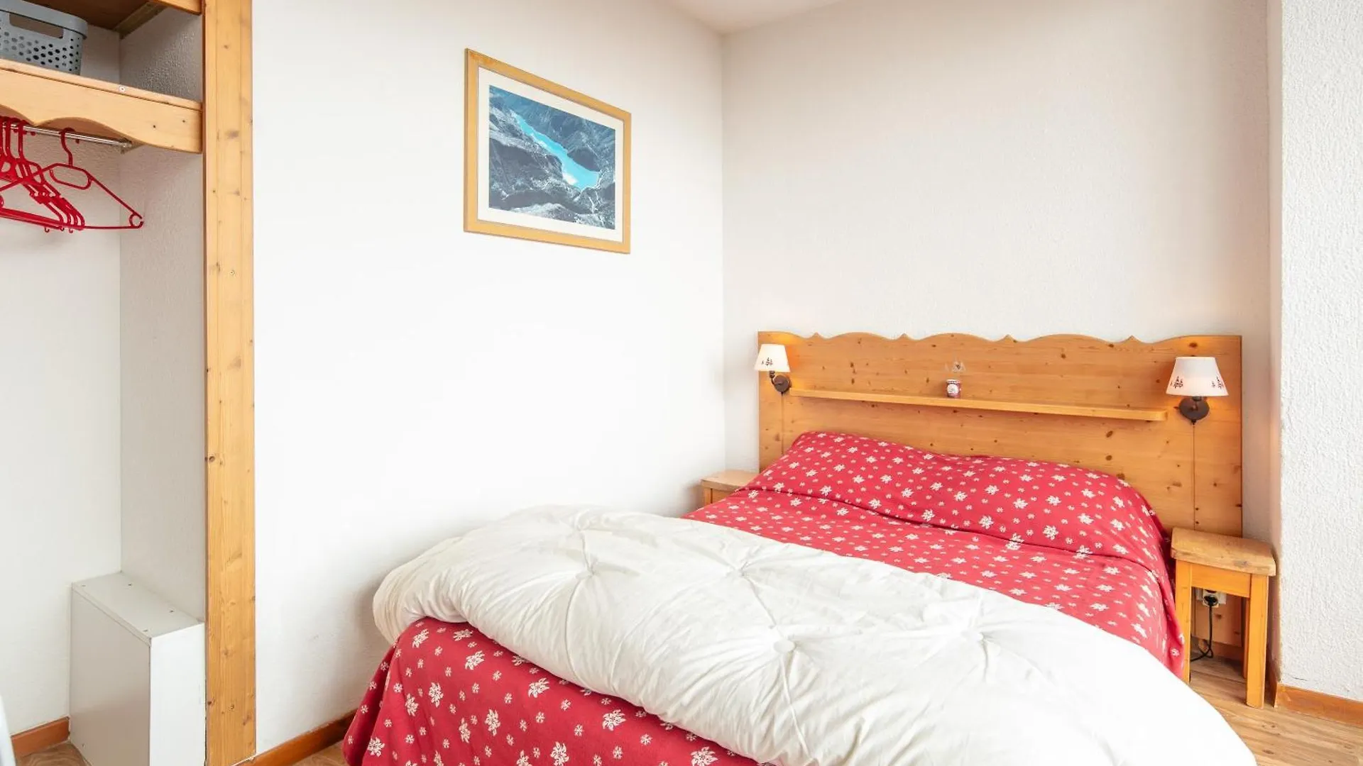 Hermine - Apt 6P Vue Montagne Chamrousse 0*,  France